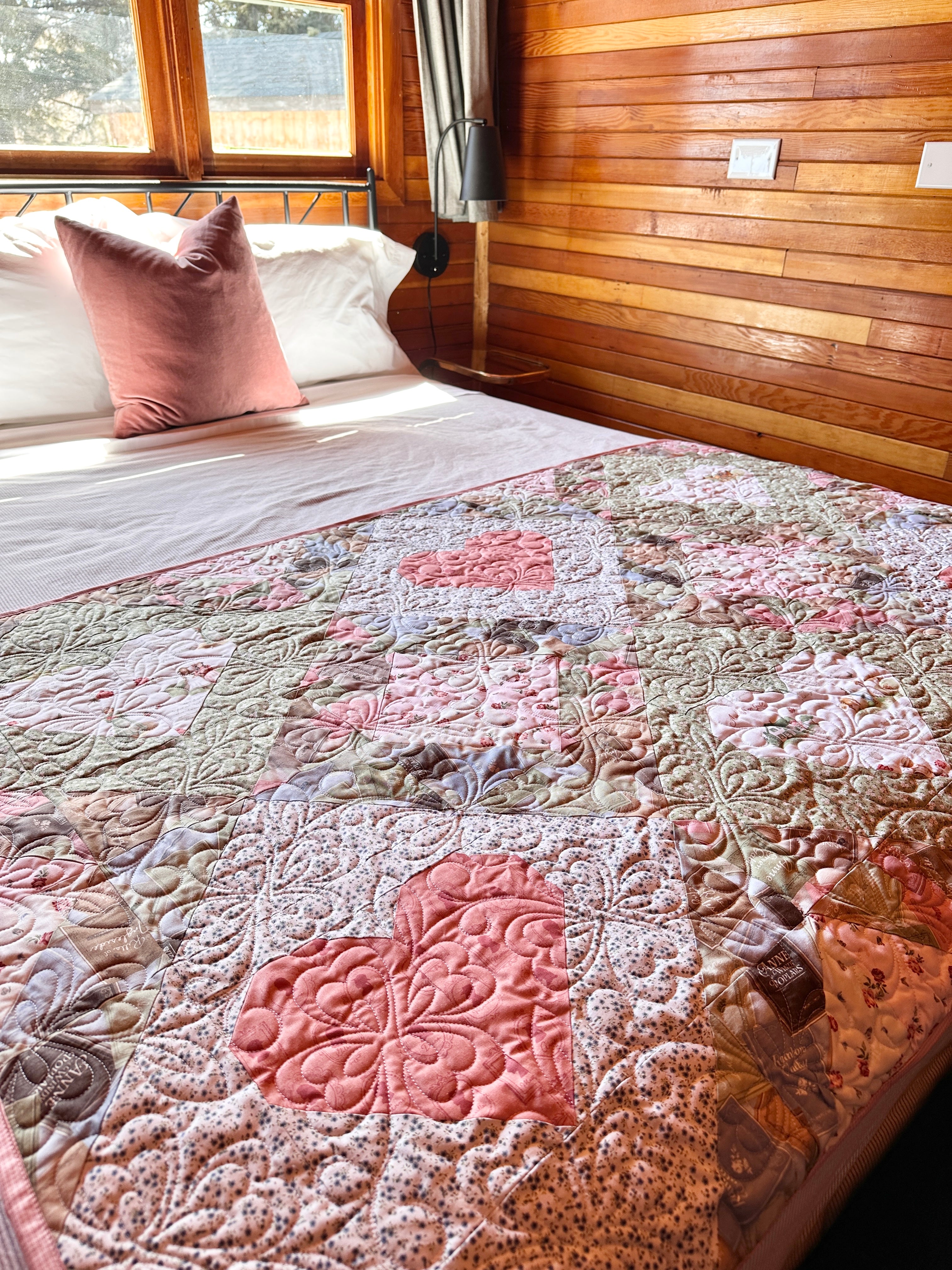 Anne with an "e" Bed Runner or Nursery Quilt