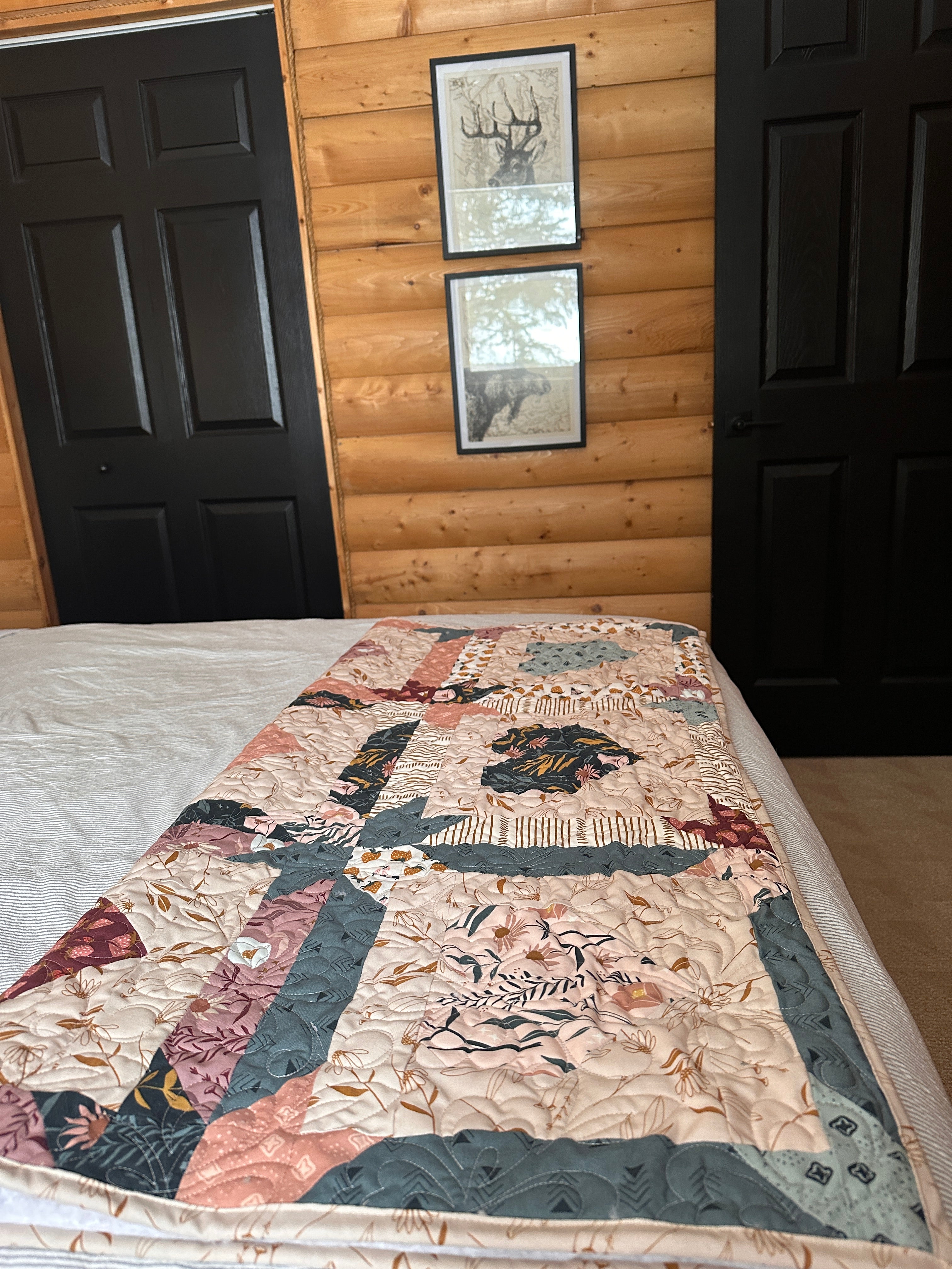 Cabin Floral Old Soul Quilt