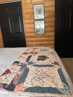 Load image into Gallery viewer, Cabin Floral Old Soul Quilt
