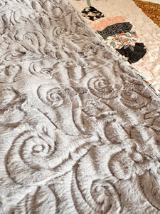 Prairie Love Throw Quilt